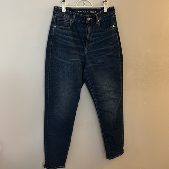 AMERICAN EAGLE 🦅 MOM JEANS - Picture 10 of 14
